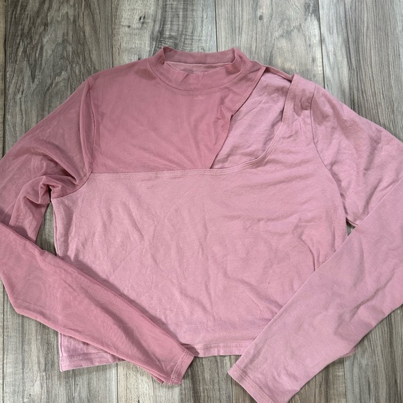 Social Tourist Cropped Pink Long Sleeve Women's Top Mesh Cut Out Size Large - Picture 1 of 7